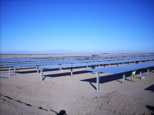 Centrale photovoltaïque au Désert de Mojave